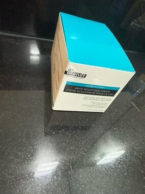 Dr. Brandt Neck Sculpting Cream with Gua Sha - White and Teal Box